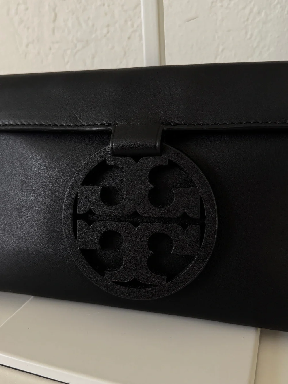 Tory Burch Miller Clutch in Black leather